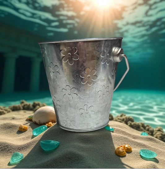 Atlantis 12fl oz Repurposed Flower Tin Vessel