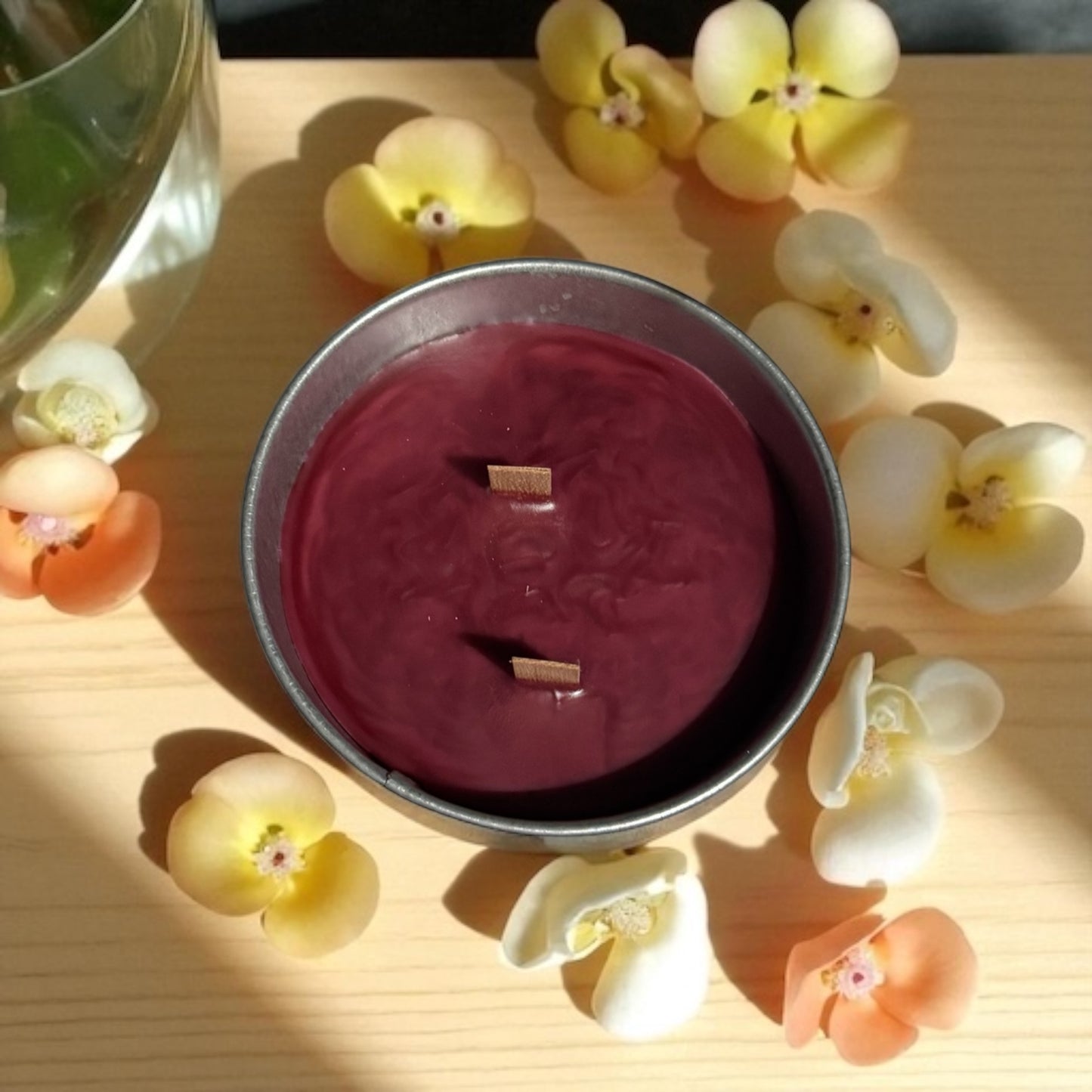 Honeysuckle Dreams Candle 22fl oz Repurposed Tin Vessel