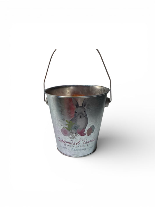 Bloomer Scents Beach Bum Scented Candle in Repurposed Cotton Tail Farms Metal Tin Bucket with Handle, 10 fl oz