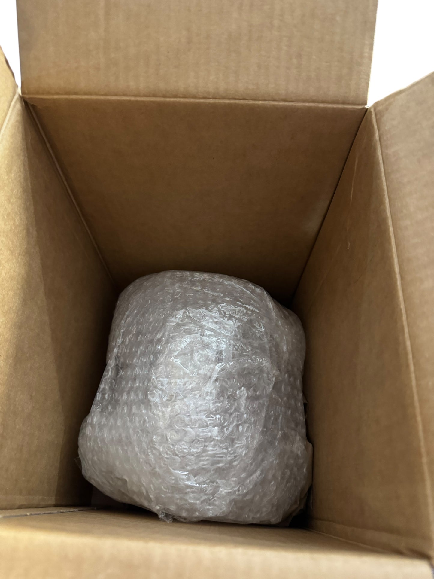 Bloomer Scents Handcrafted Cedar Leather Candle, Vintage Asian Floral Ceramic Bowl, 14 fl oz