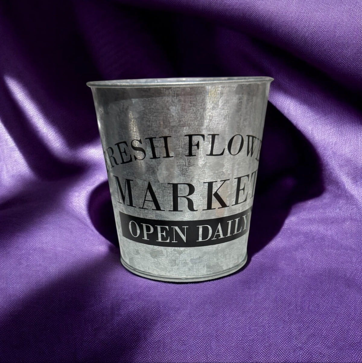 Amethyst Twilight Repurposed Tin Market Candle 14fl oz