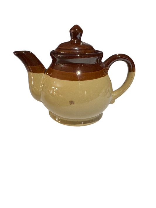 Bloomer Scents Caribbean Teakwood Scented Candle, 22 fl oz, Handmade in Repurposed Vintage Stoneware Crock Pitcher with Lid