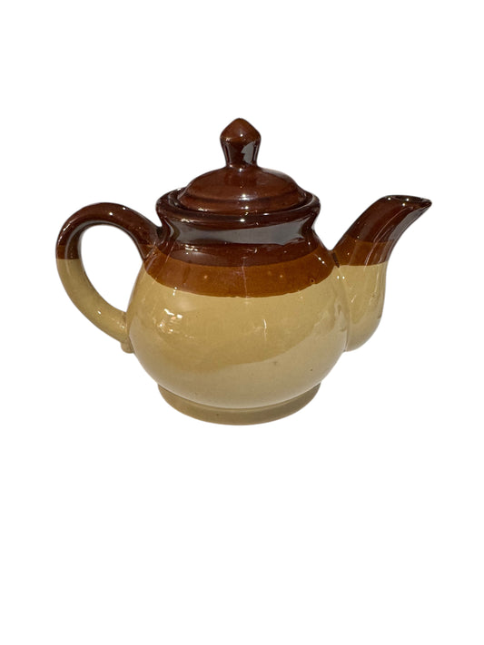 Bloomer Scents Caribbean Teakwood Scented Candle, 22 fl oz, Handmade in Repurposed Vintage Stoneware Crock Pitcher with Lid