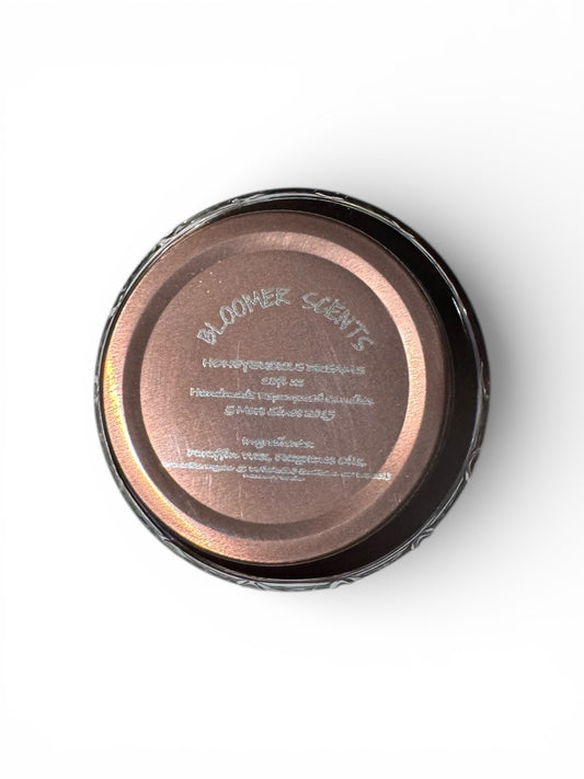 Handmade Honeysuckle Dreams Candle, 18 fl oz, Repurposed Canning Jar with Rose-Gold Lid