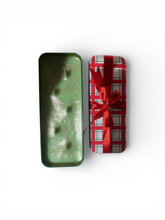 Bloomer Scents Handmade Knit Happens Candle, 16 fl oz, Repurposed Holiday Style Tin with Lid