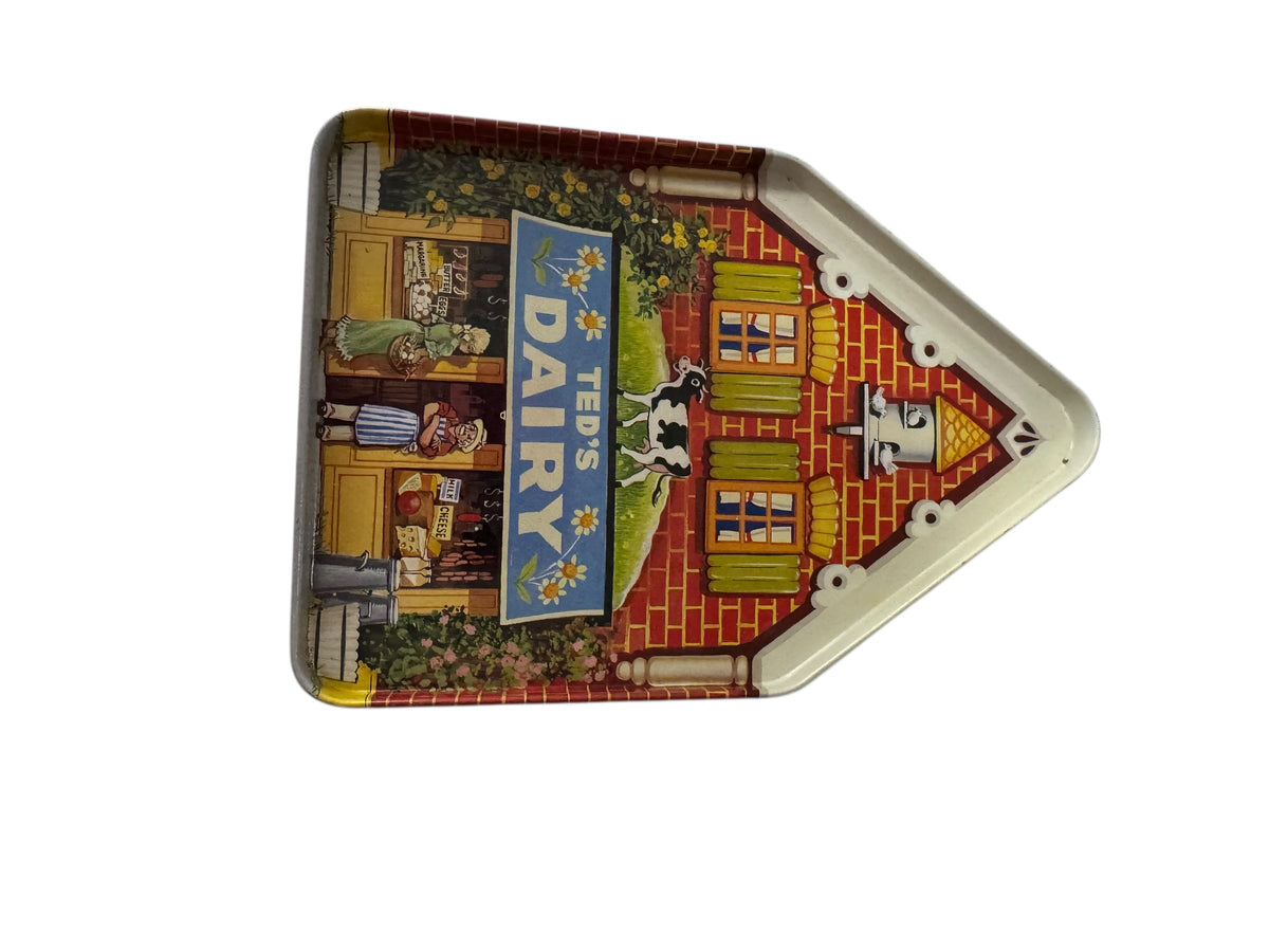 Parker Peach Handmade Candle in Repurposed Vintage House-Shaped Tin, 16 fl oz