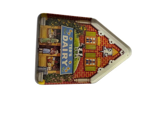 Parker Peach Handmade Candle in Repurposed Vintage House-Shaped Tin, 16 fl oz