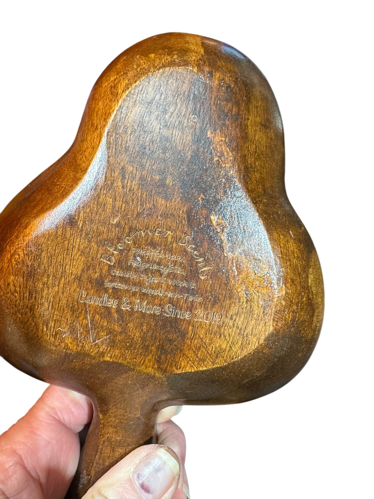 Bloomer Scents Whispering Woods Handmade Candle, Repurposed Oak Wood Leaf-Shaped Vessel, 10 fl oz, Green Interior